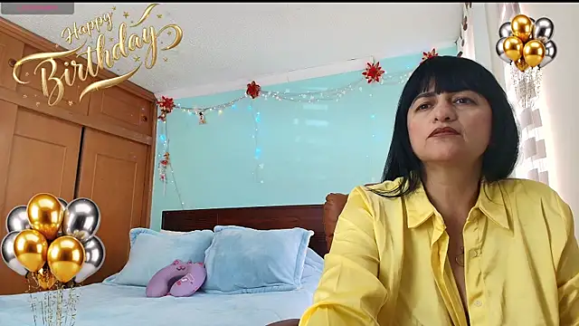 ISABEEL SOFIA01 online show from June 3, 7:19 pm