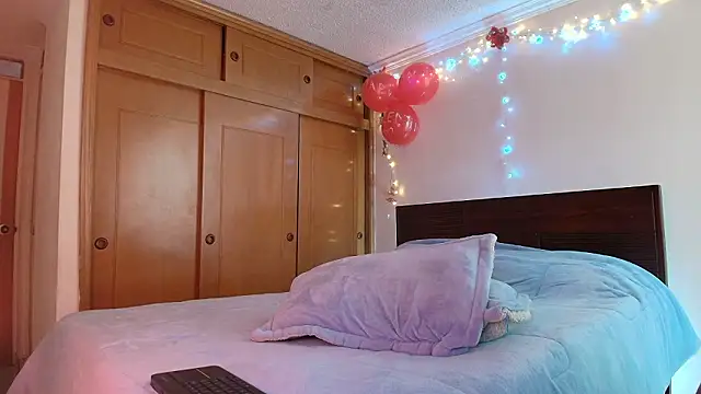 ISABEEL SOFIA01 online show from February 21, 1:56 pm