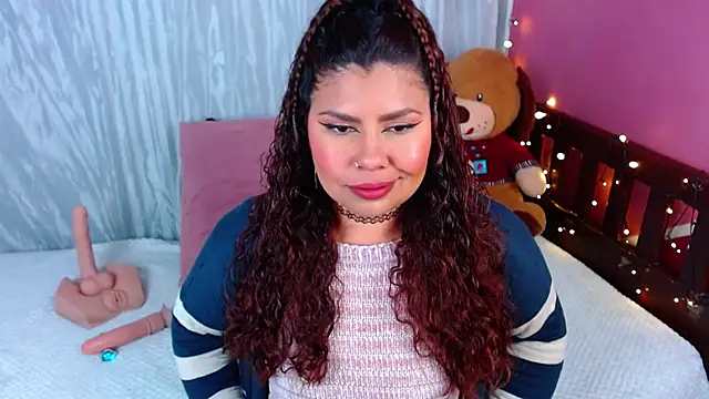 Queenamazon1 online show from November 23, 9:22 am