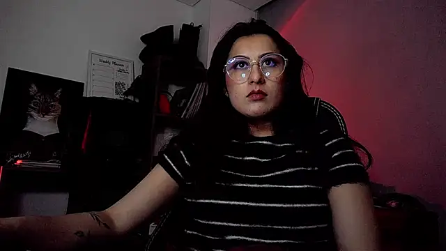 Snapshot of Scarlett_Sen chatting on October 18, 3:48 pm Scarlett Sen online show from October 18, 3:48 pm