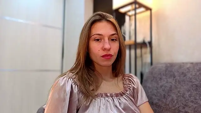 LovelyKatea online show from October 5, 5:29 pm