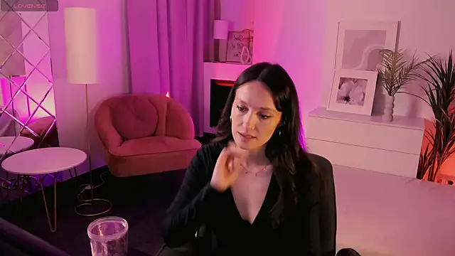 Snapshot of AgnesGoddess chatting on September 26, 8:45 am AgnesGoddess online show from September 26, 8:45 am