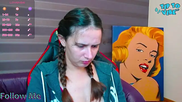 iris nikhols online show from September 10, 1:38 am