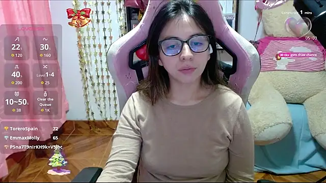 Maggie Fox3 online show from November 25, 5:20 am