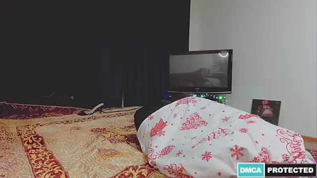 Larisa Sign online show from May 30, 3:59 am