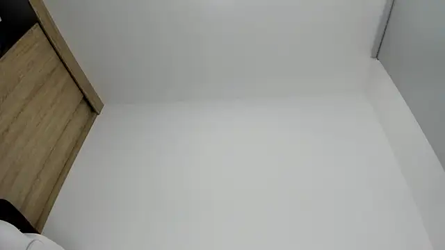 candyhotsquirt xx online show from November 24, 10:45 pm