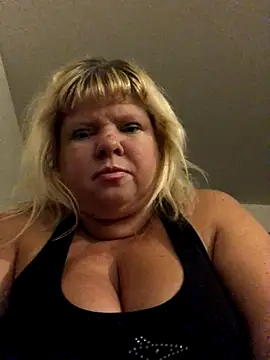 JemJensen30 online show from October 14, 7:11 am