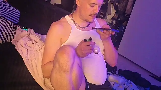 NickyPimpin online show from September 30, 8:31 am