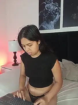 SARA MILLER69 online show from June 3, 12:28 pm