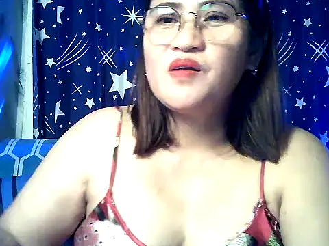 Amazing Angel22 online show from February 22, 6:53 pm