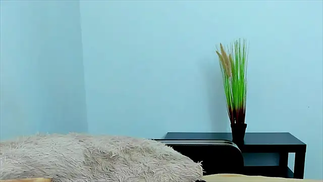 katelovexxx online show from February 13, 9:05 pm