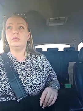 Melissa1994- online show from April 24, 3:26 pm