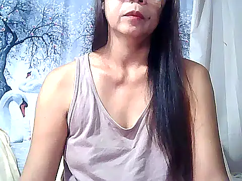 urwife tobe online show from September 28, 7:41 pm