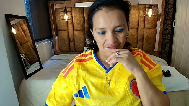 MarilynMiilf  online show from July 3, 8:04 pm
