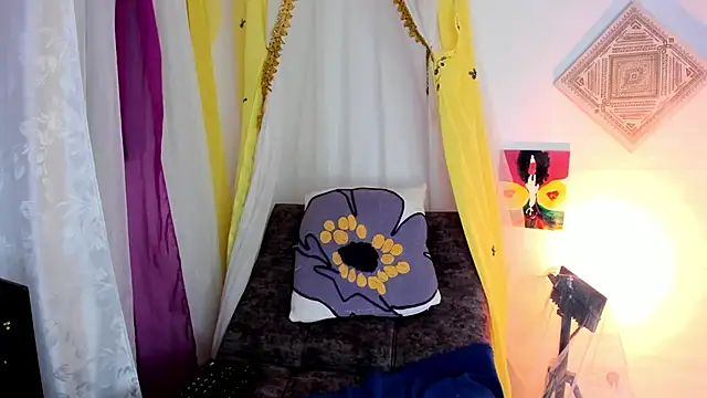 sophiaamethystt online show from September 30, 8:46 pm