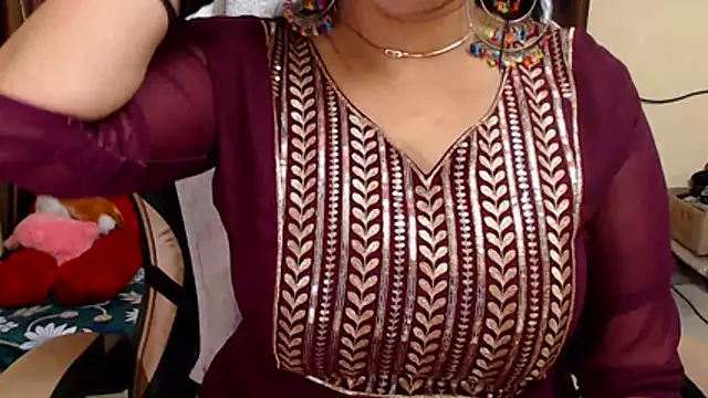 Naughty Kashish online show from January 6, 5:55 am