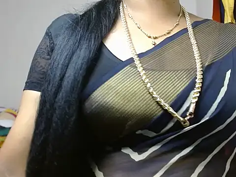 Snapshot of tamilharini chatting on September 18, 5:50 am tamilharini online show from September 18, 5:50 am