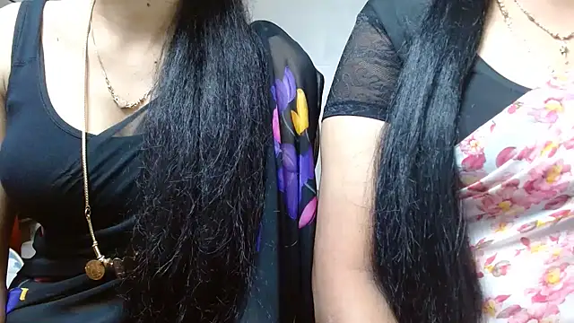 Snapshot of tamilharini chatting on October 21, 5:22 am tamilharini online show from October 21, 5:22 am