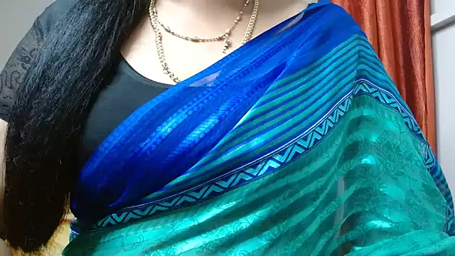 Snapshot of tamilharini chatting on October 8, 8:40 am tamilharini online show from October 8, 8:40 am