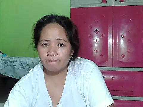 Snapshot of sweetlady_pinay chatting on September 14, 11:08 am sweetlady pinay online show from September 14, 11:08 am