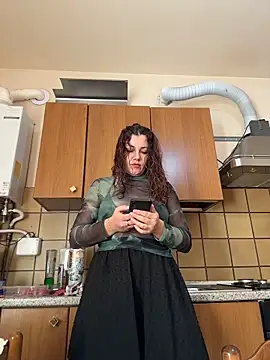 DaisyVibesss online show from November 13, 9:52 am