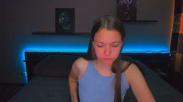 AlexaBarkley online show from June 3, 12:56 am