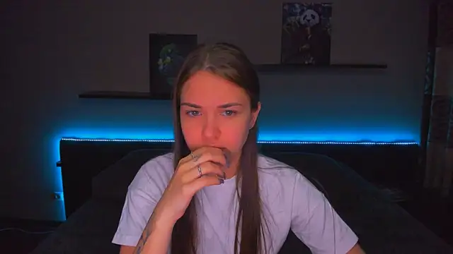 AlexaBarkley online show from March 4, 12:28 am