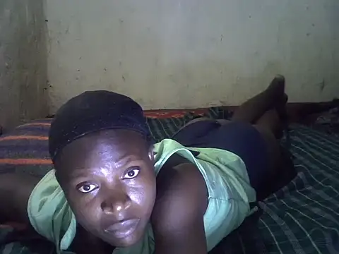 Snapshot of cute-shamza chatting on September 20, 2:32 am cute-shamza online show from September 20, 2:32 am