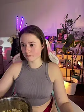 sweetest pie online show from March 15, 4:20 pm