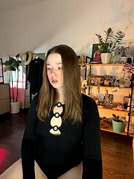 sweetest pie online show from October 28, 6:57 pm