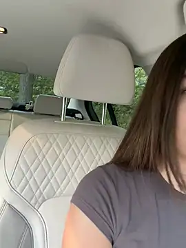 clairewntr online show from May 10, 5:15 pm