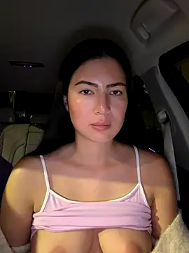 clairewntr online show from December 1, 10:45 pm