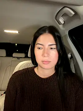 clairewntr online show from October 26, 8:59 pm