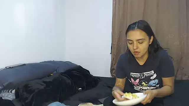 kathy luisa online show from April 24, 12:30 pm