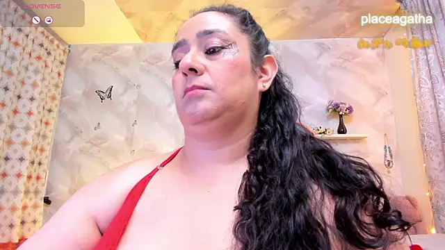 agathaxxx-69 online show from October 26, 7:31 pm