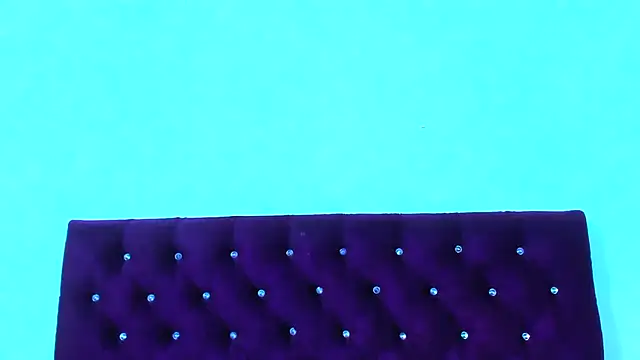 almabeckelt online show from December 18, 8:35 pm