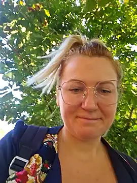 Marushka online show from September 10, 6:13 am