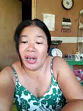 Lovelywoman43 online show from October 6, 1:11 am