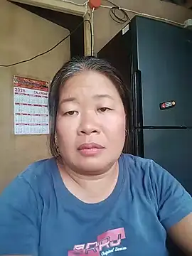 Lovelywoman43 online show from June 22, 1:10 am