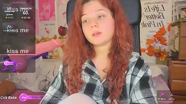 Snapshot of goddesstella chatting on September 19, 11:15 pm goddesstella online show from September 19, 11:15 pm