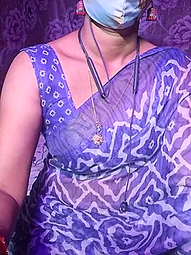 Snapshot of XBHUUME chatting on October 4, 4:55 pm XBHUUME online show from October 4, 4:55 pm