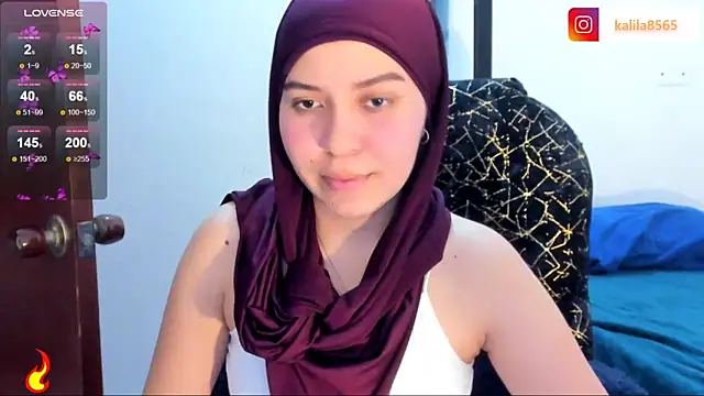 MatchedEyebrow online show from April 4, 9:13 pm