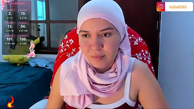 MatchedEyebrow online show from October 30, 11:06 pm