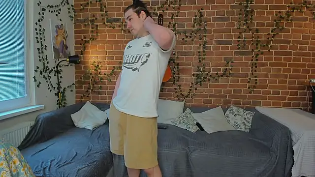 yamy yamy yamy online show from February 26, 11:31 am