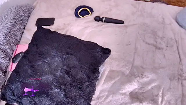 AsianEmpresss online show from March 20, 7:13 am