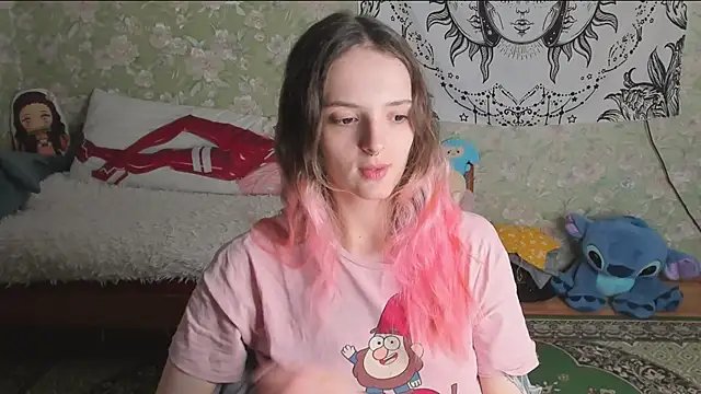 Cutie Adelia online show from April 12, 11:57 am