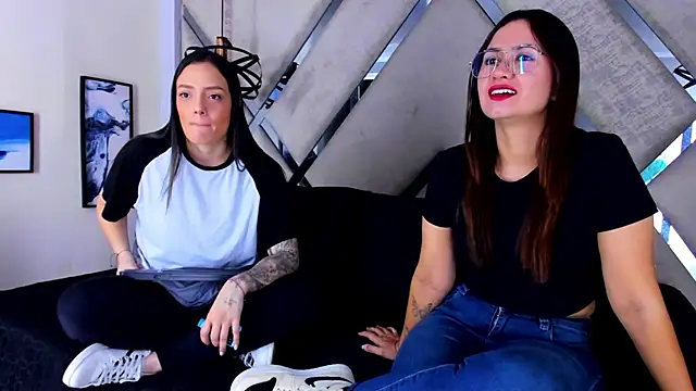 celestestars online show from October 23, 3:56 am