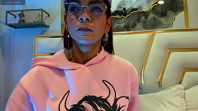 HannaPetit online show from September 18, 7:34 pm