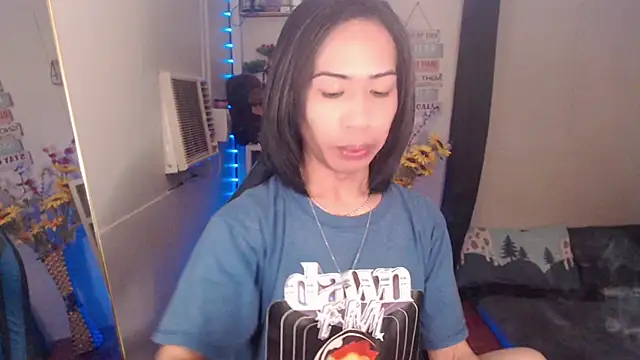 Manilagirl xx online show from January 13, 4:51 am