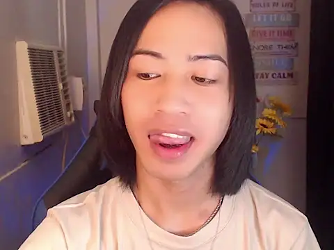 Manilagirl xx online show from November 12, 6:33 am